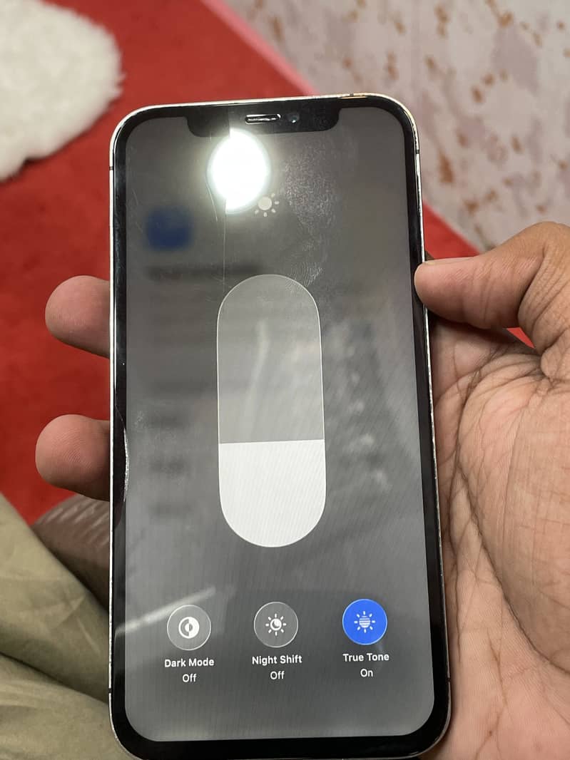 Apple iPhone 12 Pro 2
