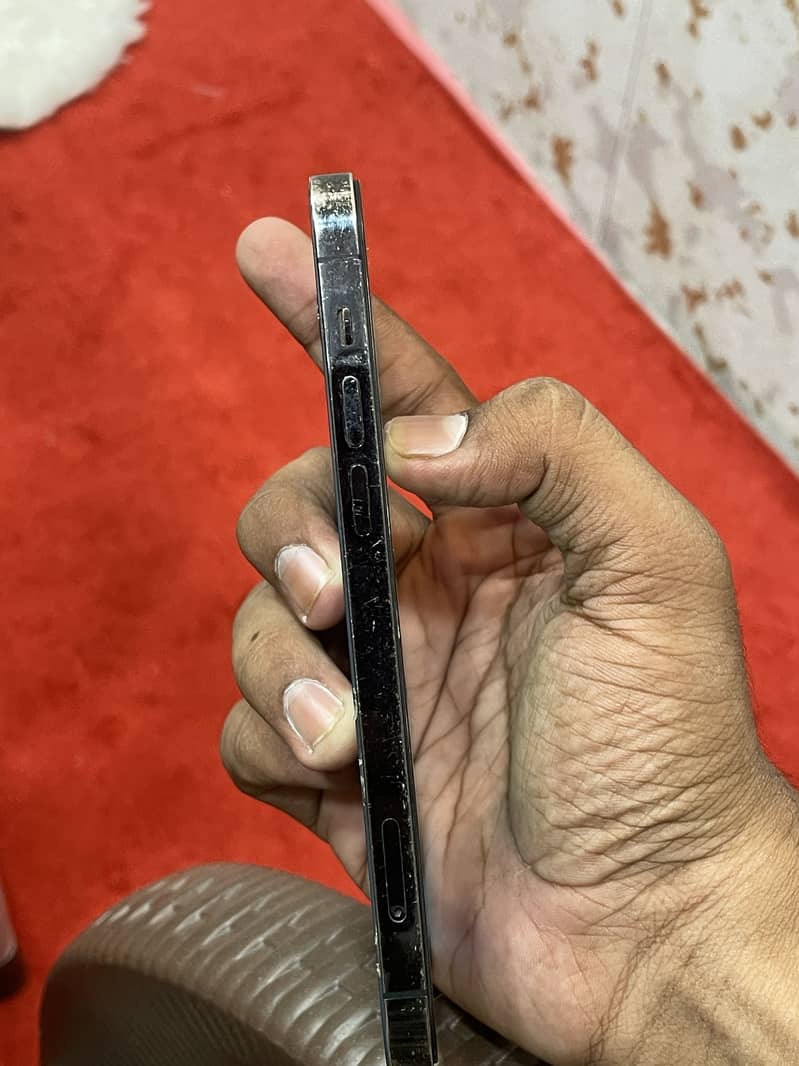 Apple iPhone 12 Pro 5