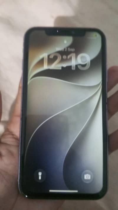Apple iPhone 11