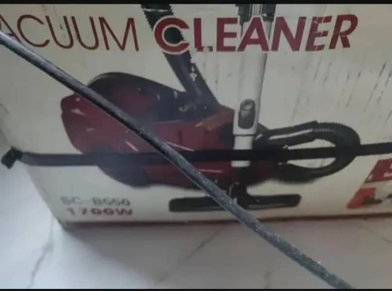 vacuum cleaner 4
