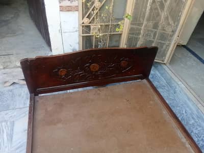 Solid Wooden Single Bed – Beautiful Carved Design – Good Condition