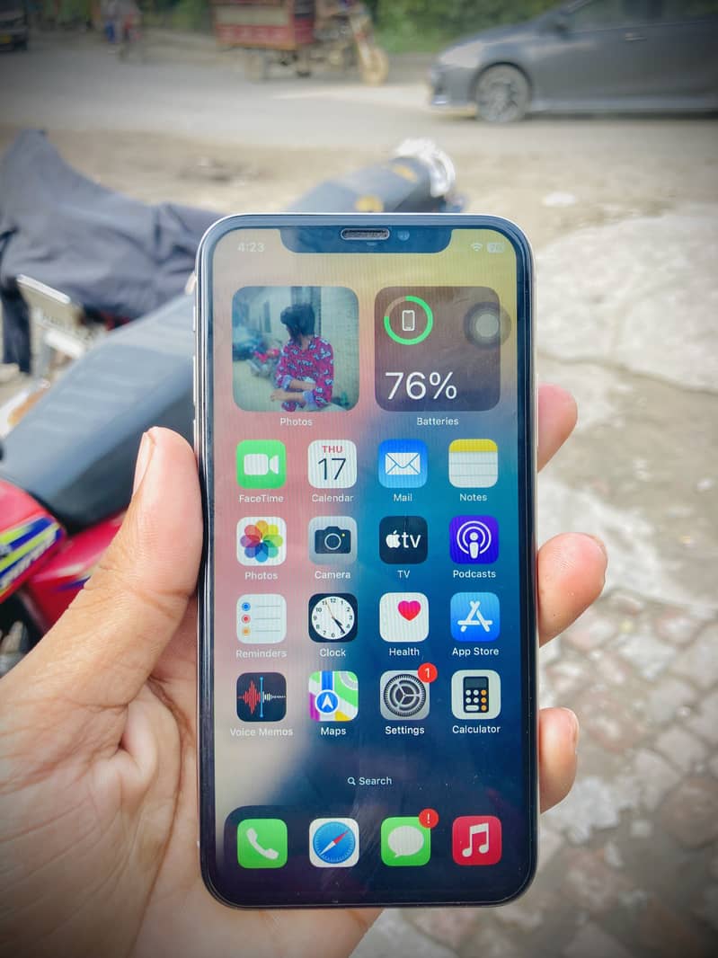 iPhone X 1