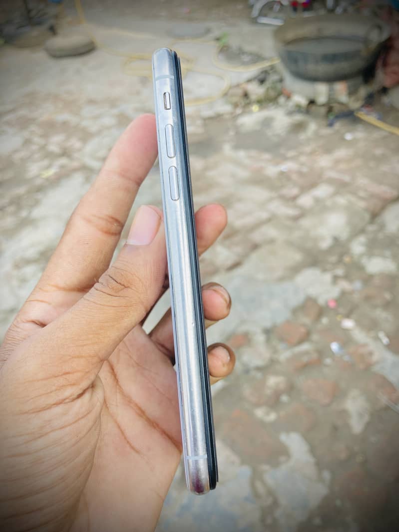 iPhone X 7