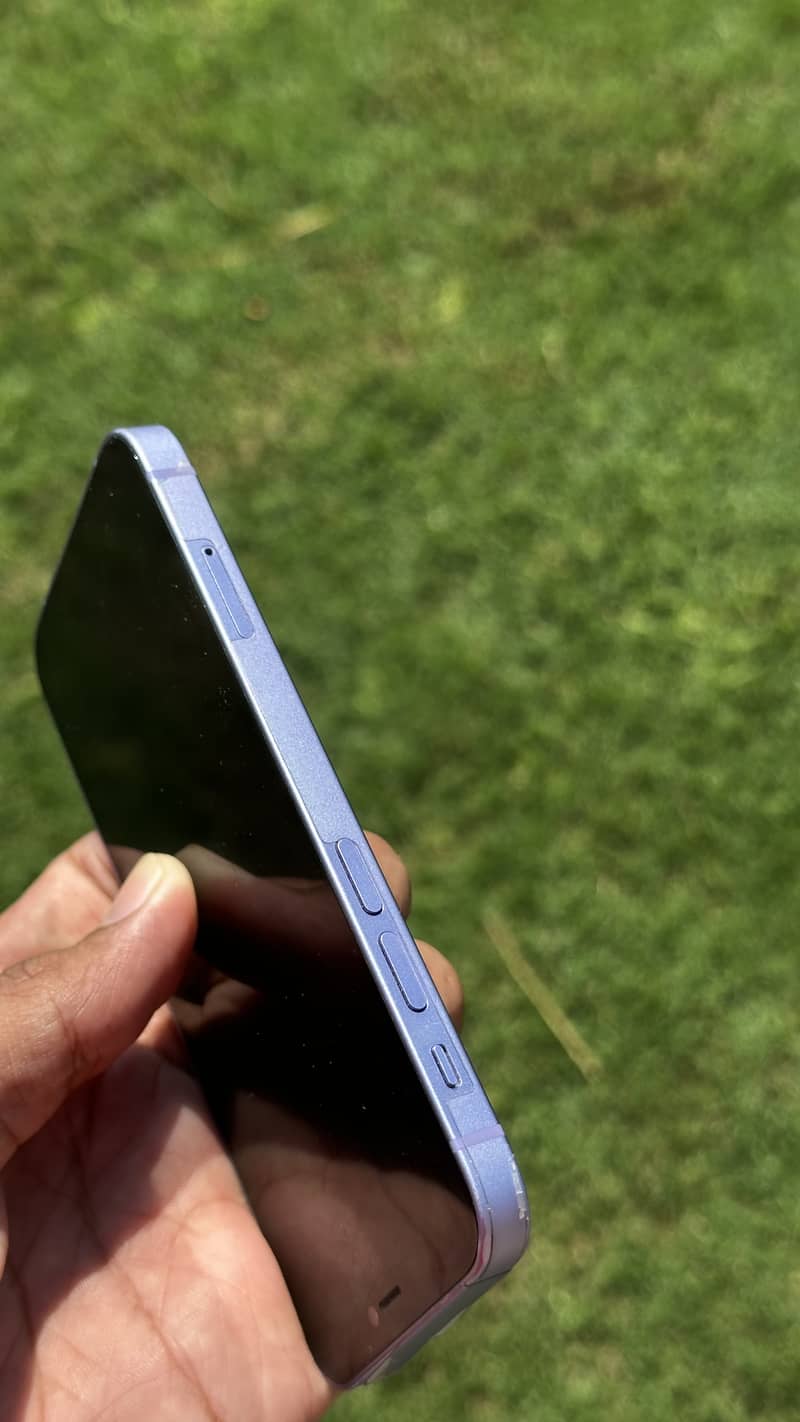 Apple iPhone 12 mini 2