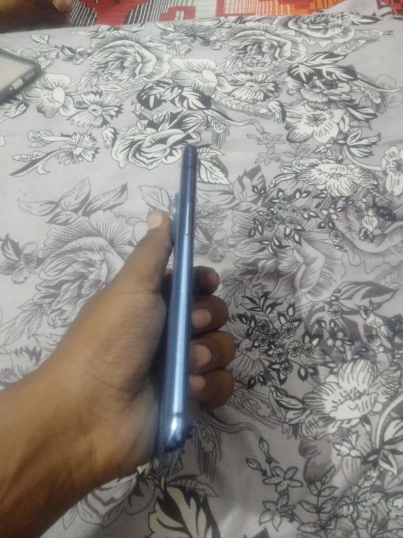 One Plus 7T 1