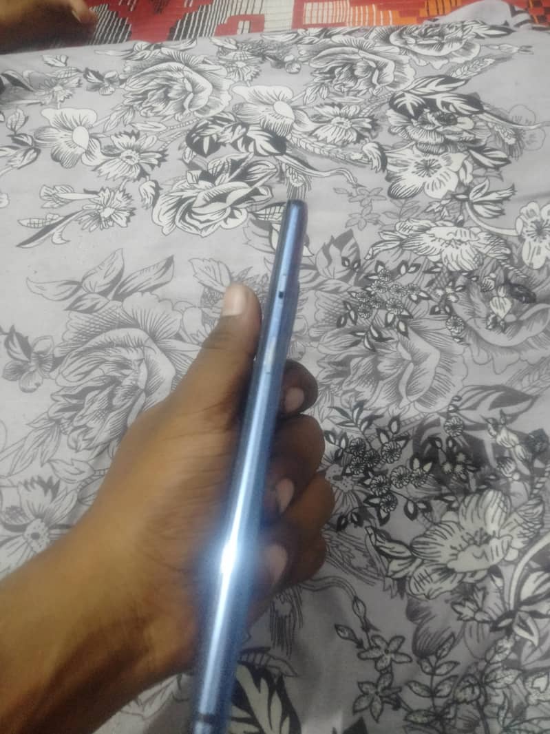 One Plus 7T 3