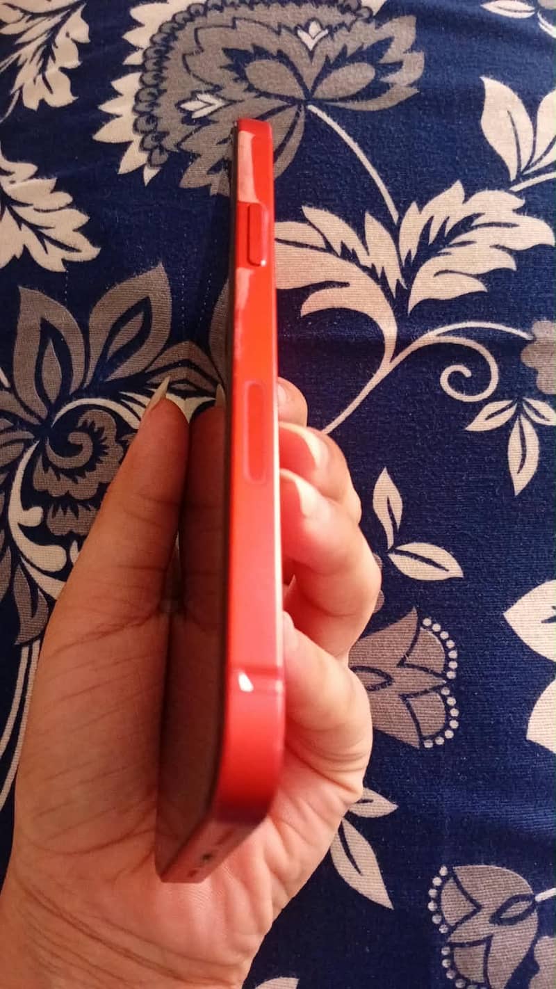 Apple iPhone 12 2