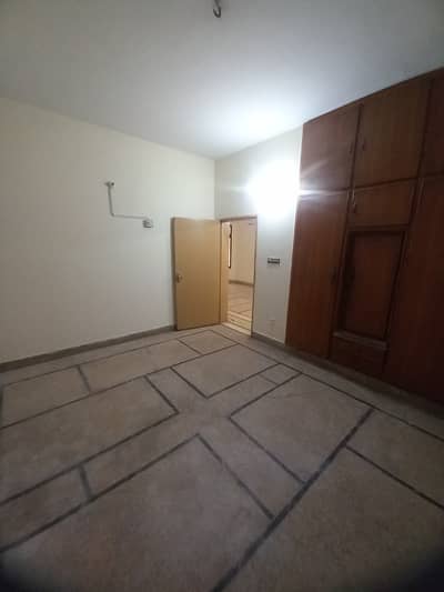 Badar block allama iqbal town 10 marla lower portion for rent