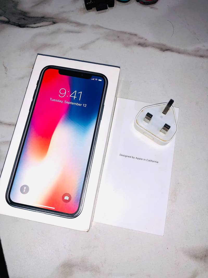 Apple iPhone X 5