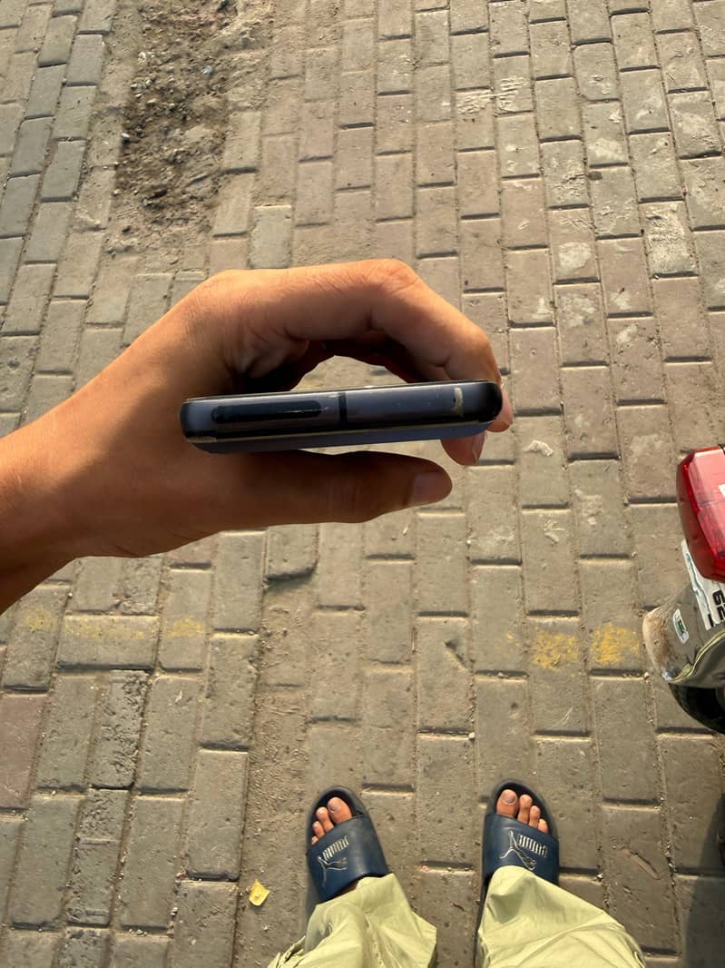 Google Pixel 8 3