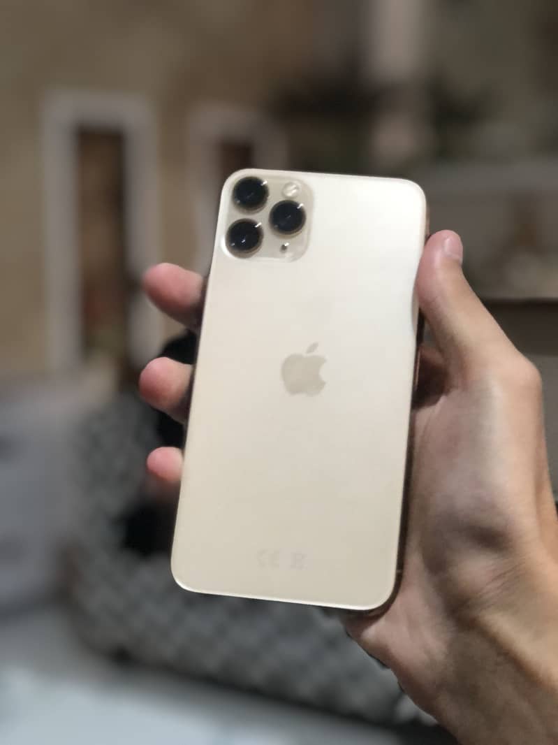 Apple iPhone 11 Pro 3