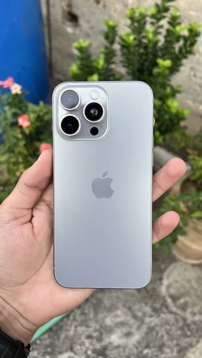 Apple iPhone 15 Pro Max