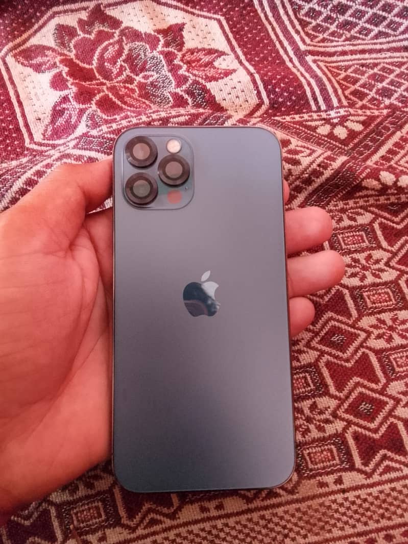 Apple iPhone 12 Pro 0