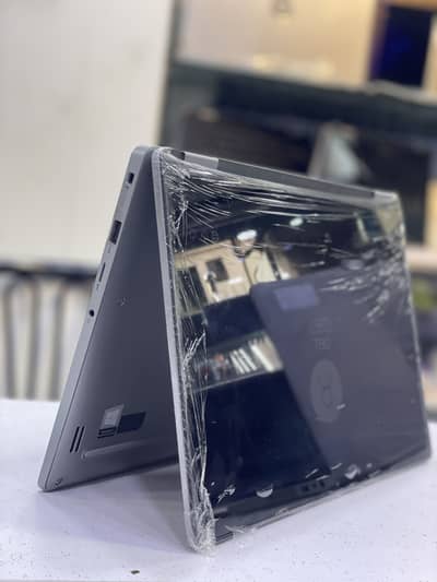 Dell Latitude 3310 2-in-1 | Core i5 8th Gen | Touch | 8GB/256GB