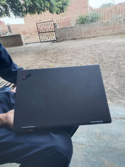 Lenovo Thinkpad X1 yoga gen 4