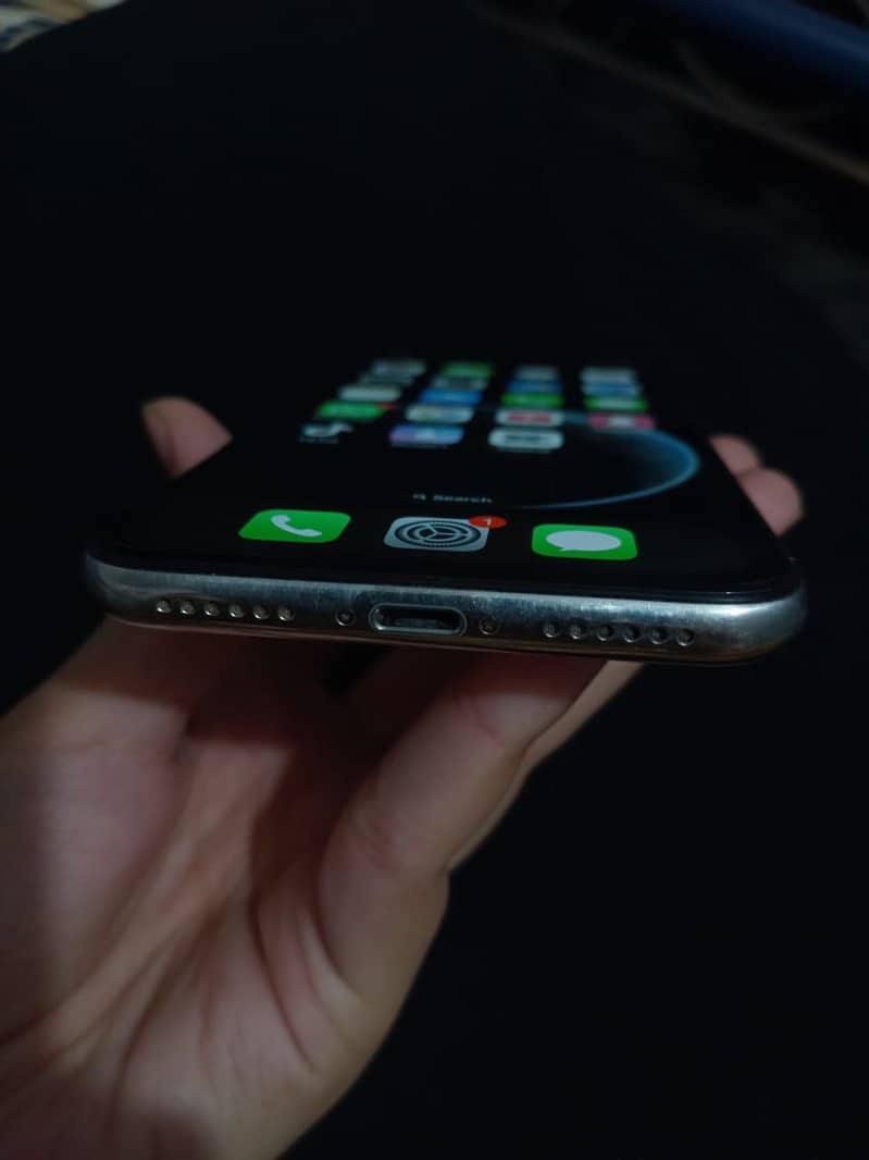 iphone x 4