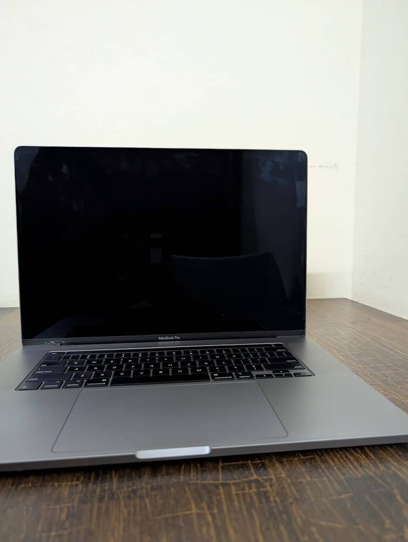 Macbook Pro i9 2