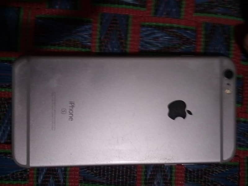 Apple iPhone 6S Plus 6