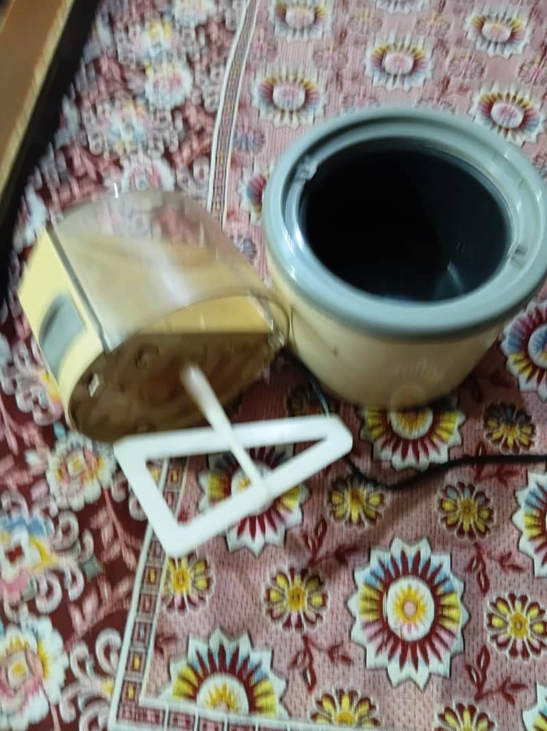 شادی بیا کے نئے کپڑے لینے کے لیے ہم سے رابطہ کریں 6