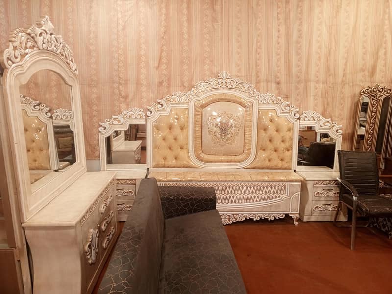 Double bed sidetable dressing 1