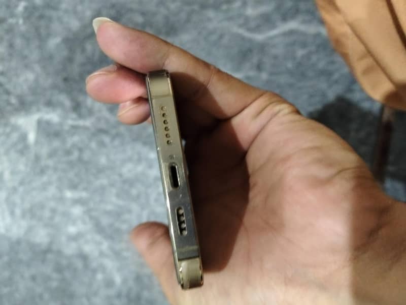 Apple iPhone 14 Pro Max 256Gb 2