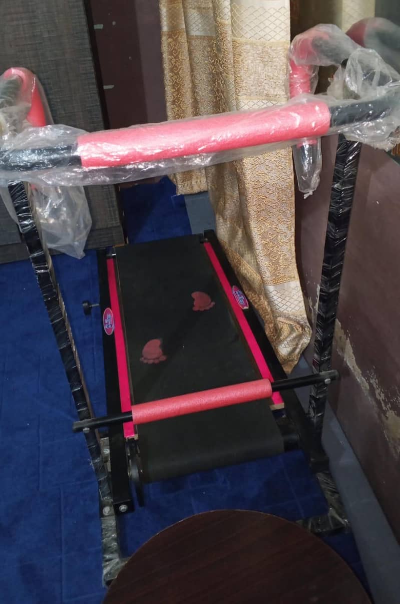 Manual treadmill 0