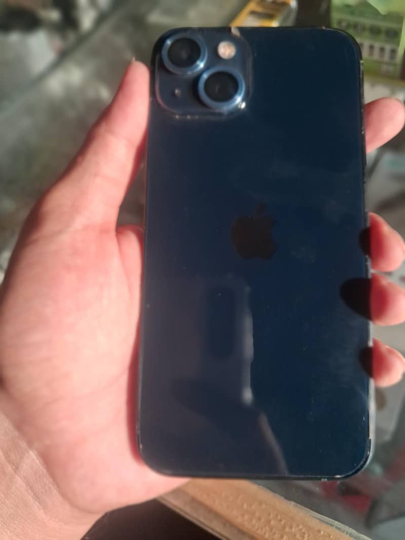 Apple iPhone 13 6