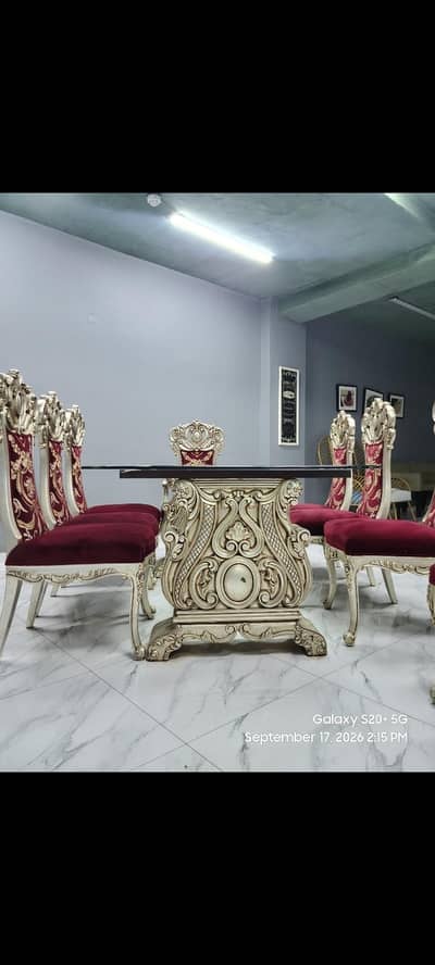 Royal Luxury 8-Seater Dining Set