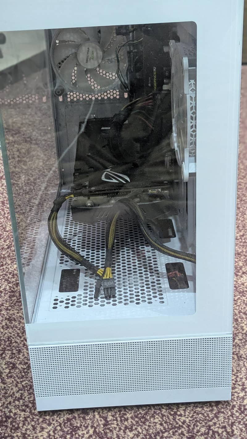 Processor (CPU): Intel Core i7 (4th Generation) / Xeon 2