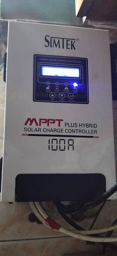 FOR SALE — Samtek 100A MPPT Hybrid    Samtek 100 Amp MPPT  Hybrid Mode