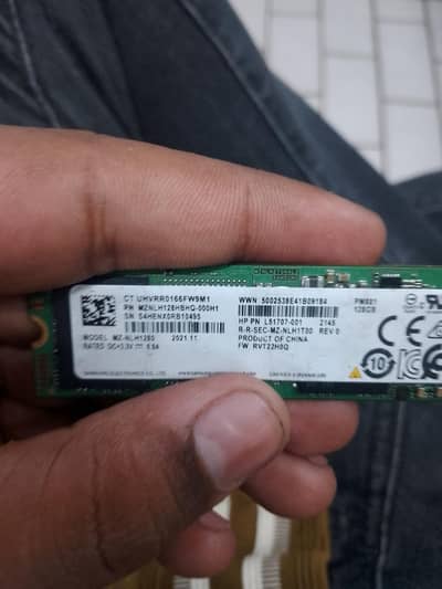 M2 SSD 128 GB