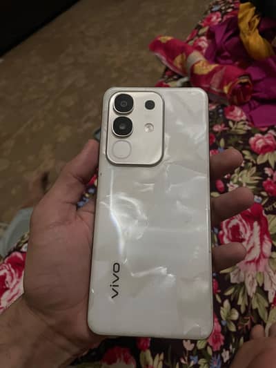 Vivo Y29