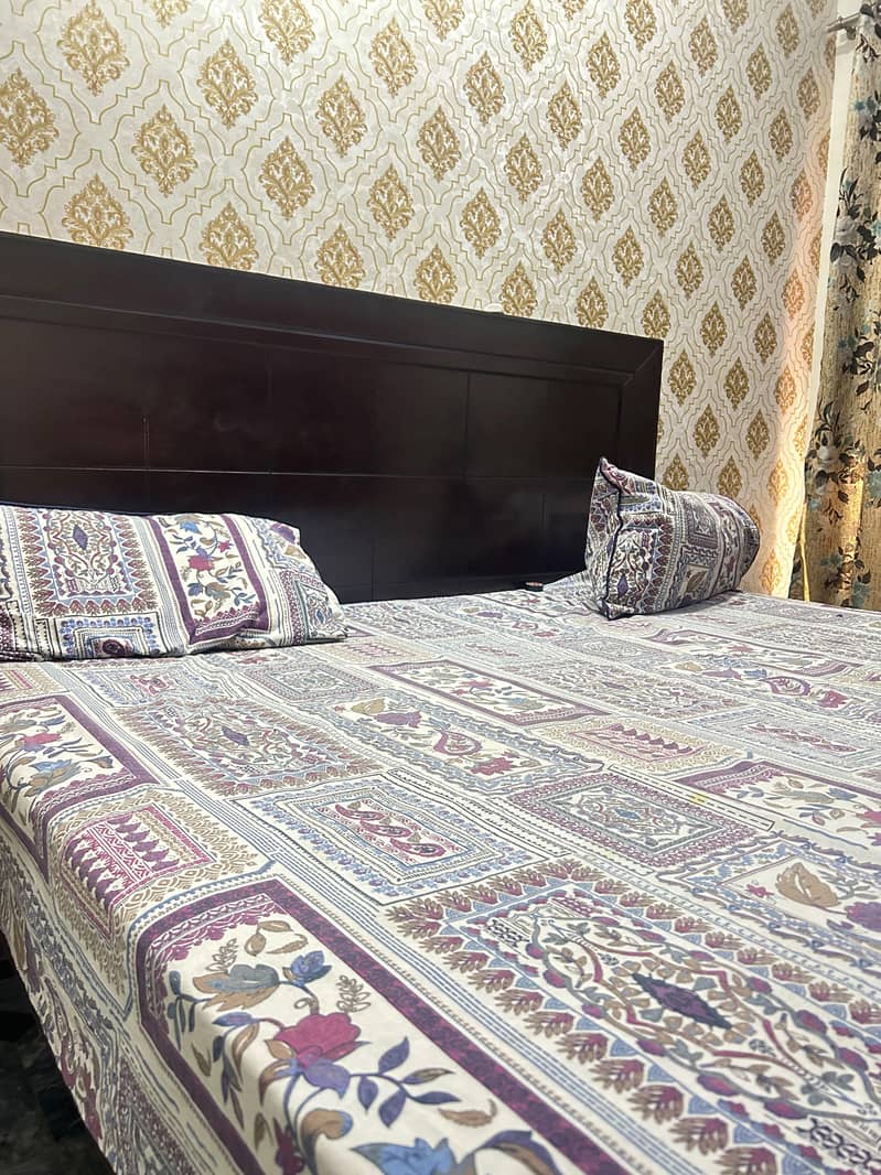 bed or matres 3