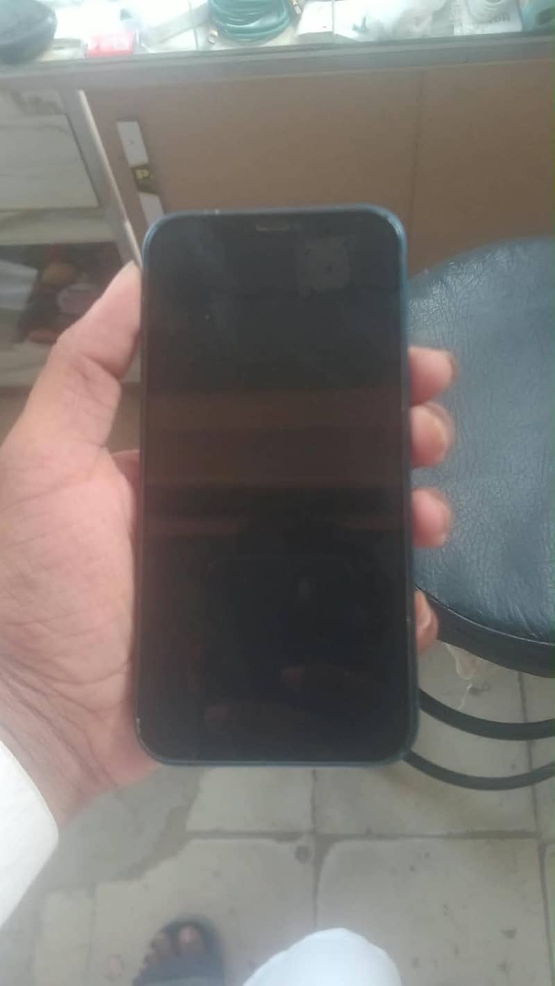 Apple iPhone 12 0