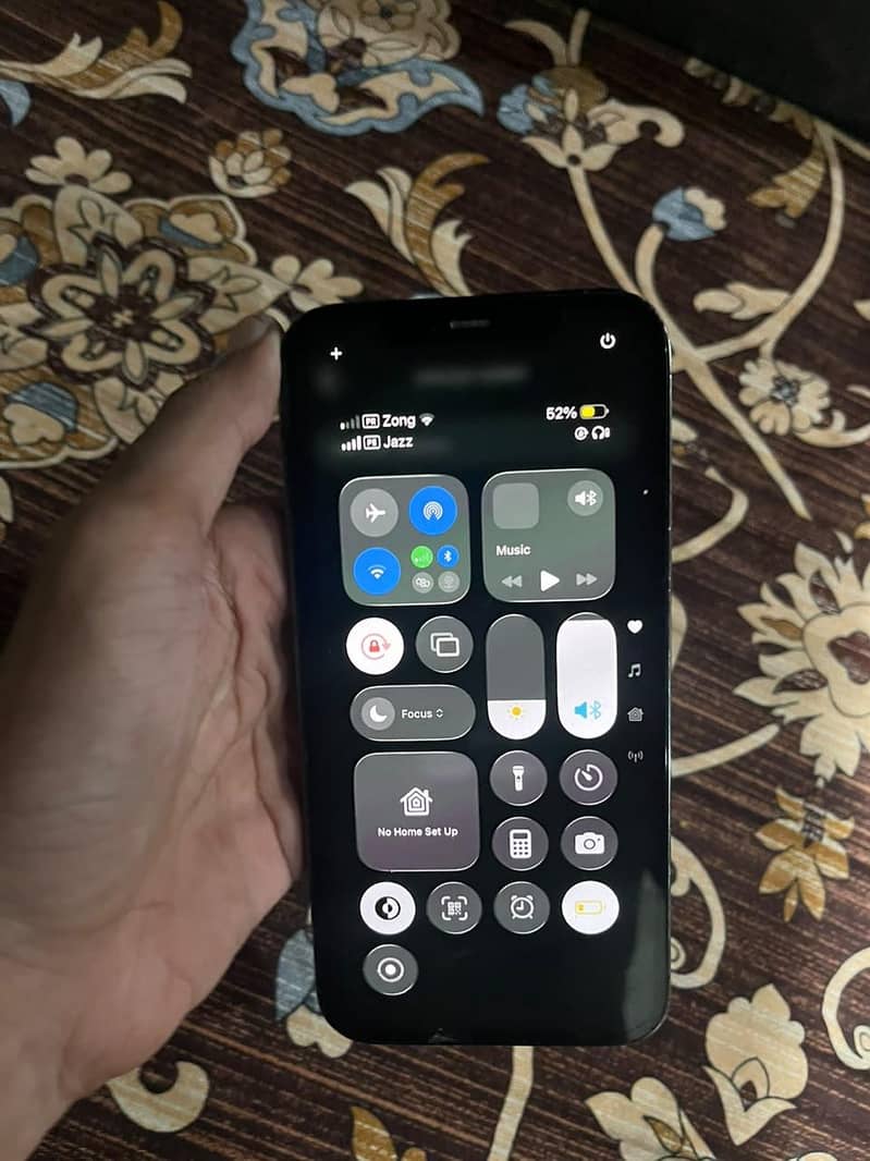 Apple iPhone 12 Pro Max 4