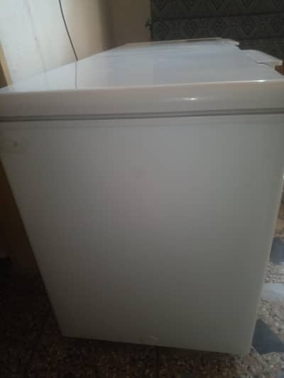 deep freezer full size