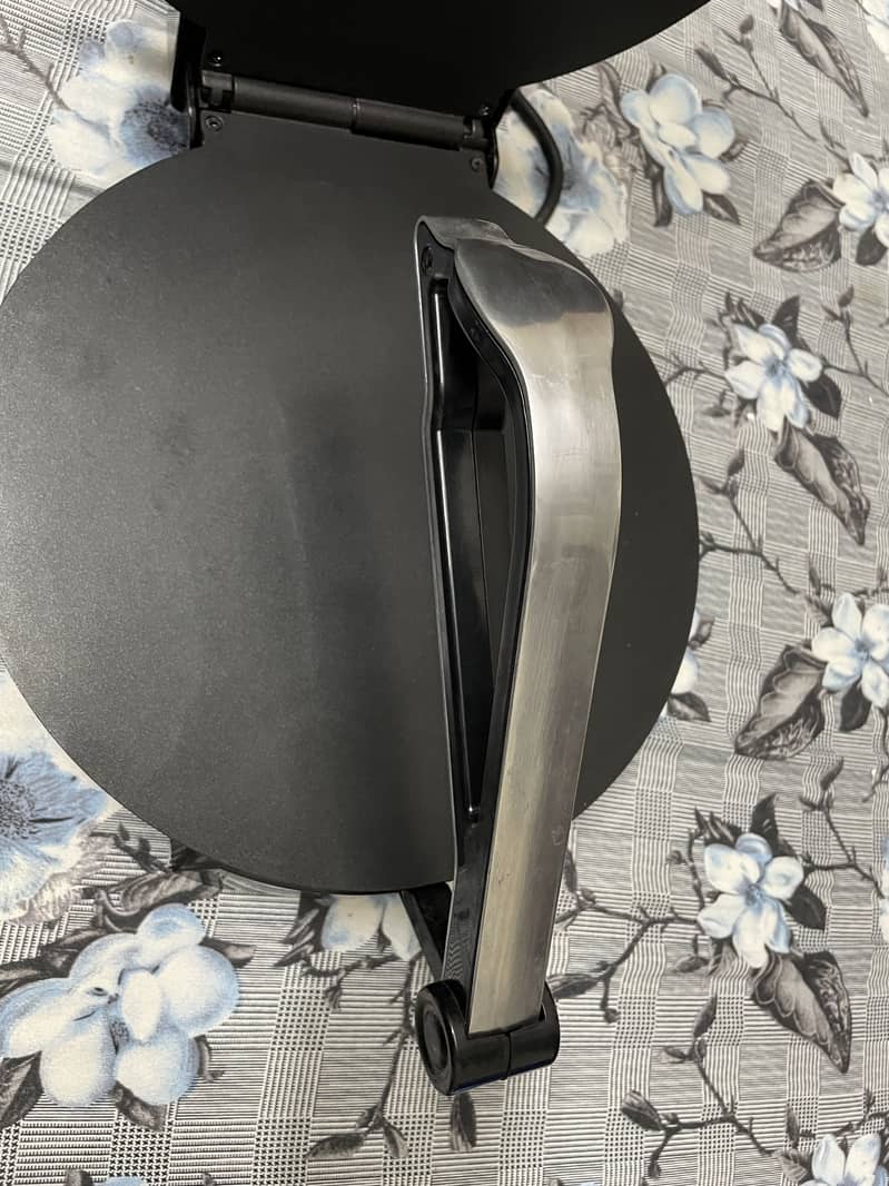 Roti maker 8