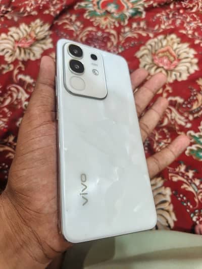Vivo Y29