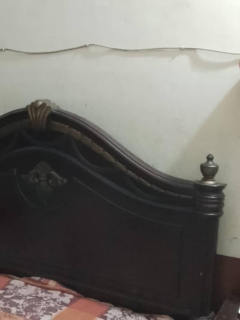 king bed 2