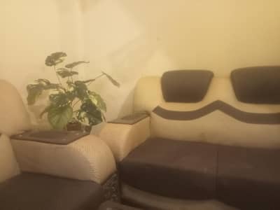 1.2. 3. sofa set new condition. kam use huway he