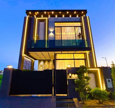 10 marla brand new luxury bungalow for rent in Dha phase 5