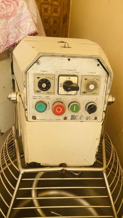 Masheen mixers