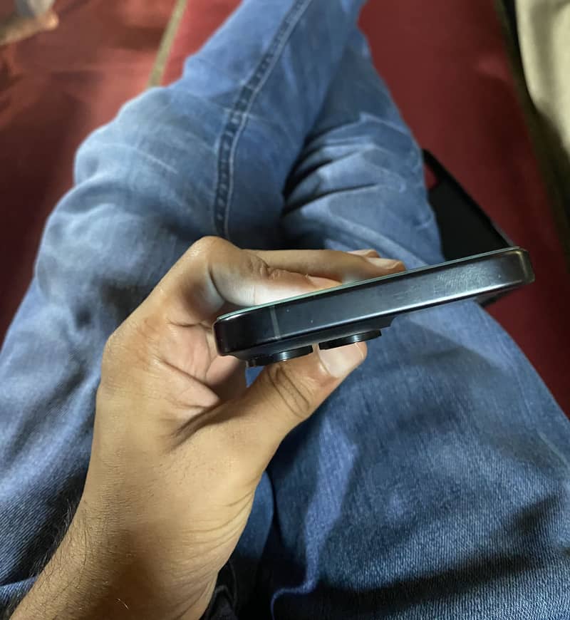 Apple iPhone 13 Pro Max 3