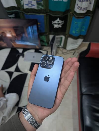 Apple iPhone 15 Pro
