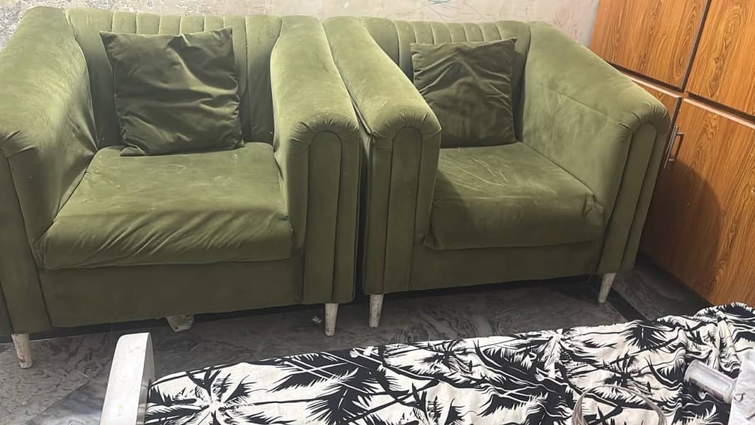 Sofa set 0