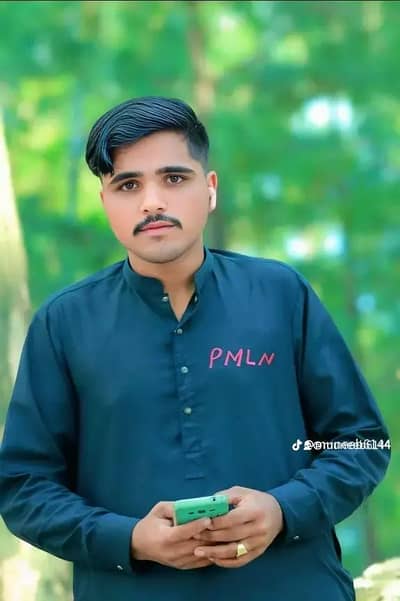 muneeb