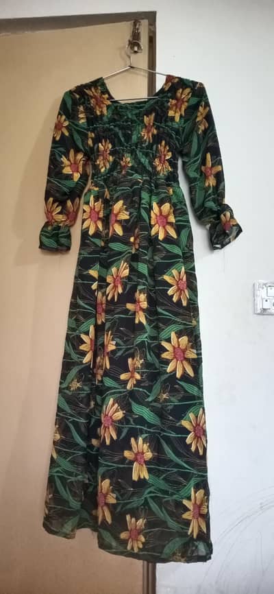 Chiffon floral maxi with georgette scarf