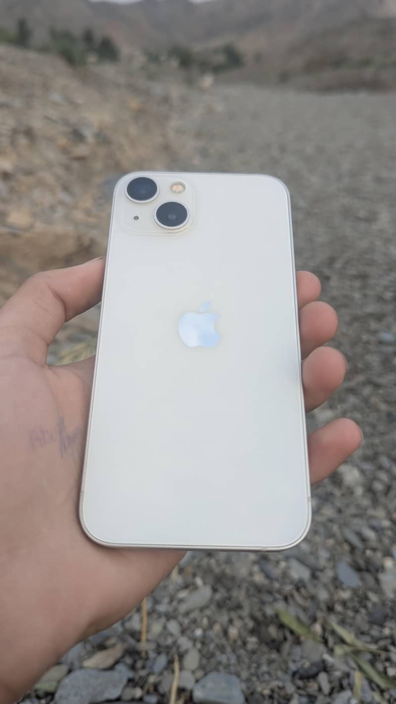 Apple iPhone 13 1