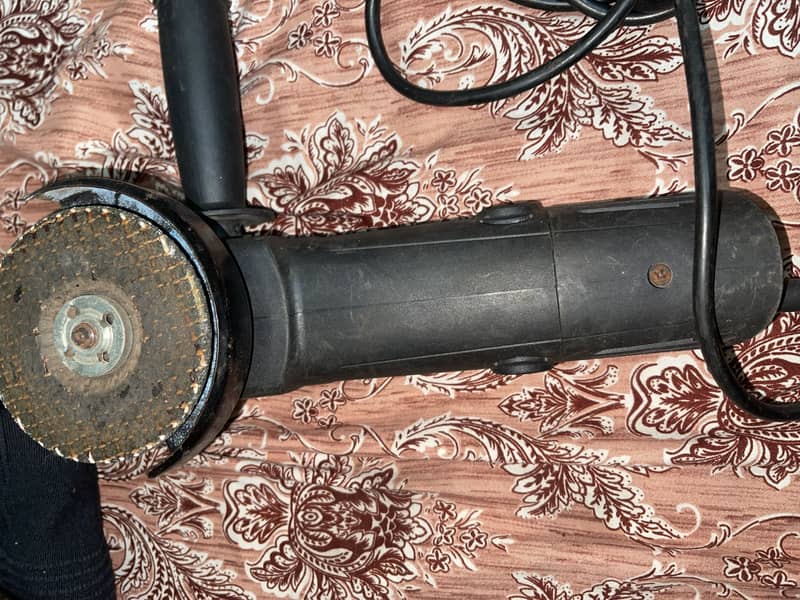 Angle Grinder 1