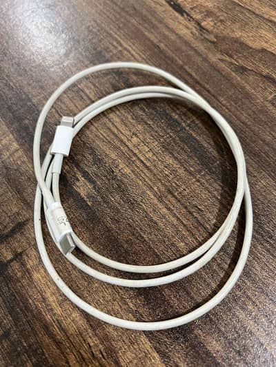 14 pro max original cable